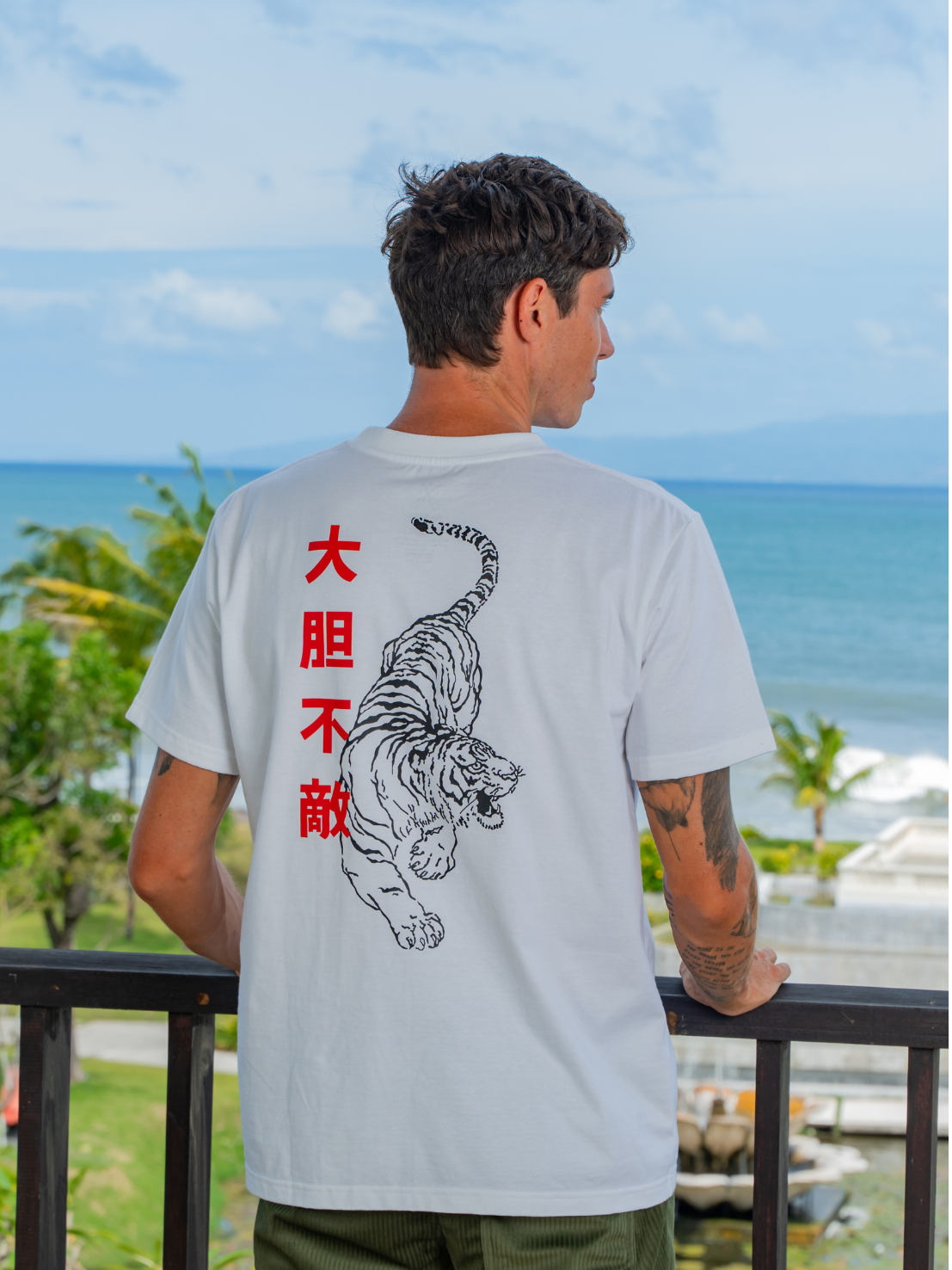 Tiger White - Puff Tee