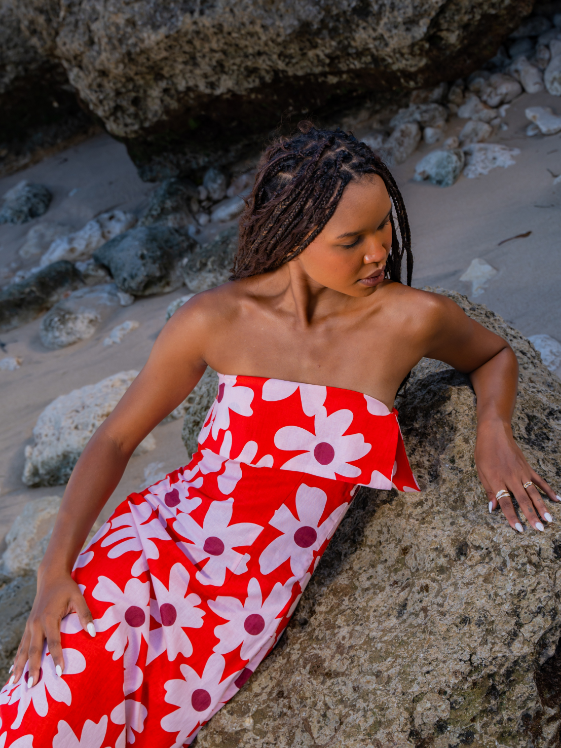 Playful Daisy – Iris Maxi Dress