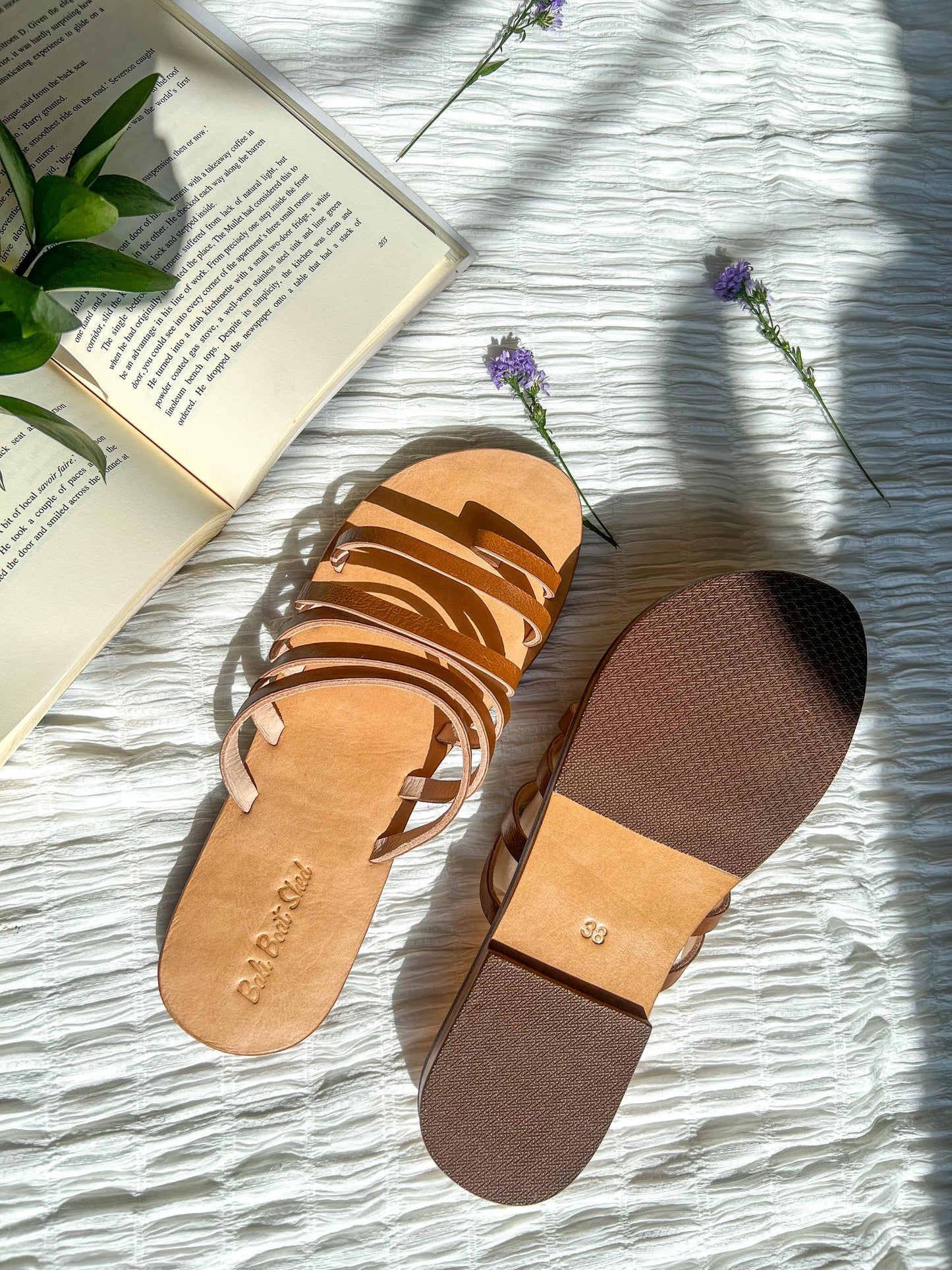 Toe Strappy Flat / Tan