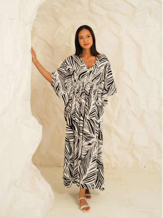 Saphira Kaftan – Wild Stripe – Black & White