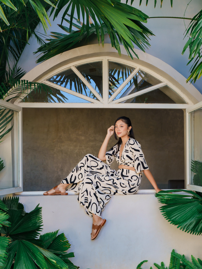 Geometric Black - BBS Bolivia Boheme
