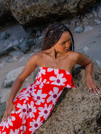 Playful Daisy – Iris Maxi Dress