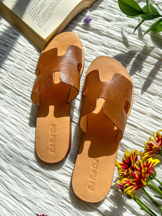 Tan - Fit Feet Sandal 02